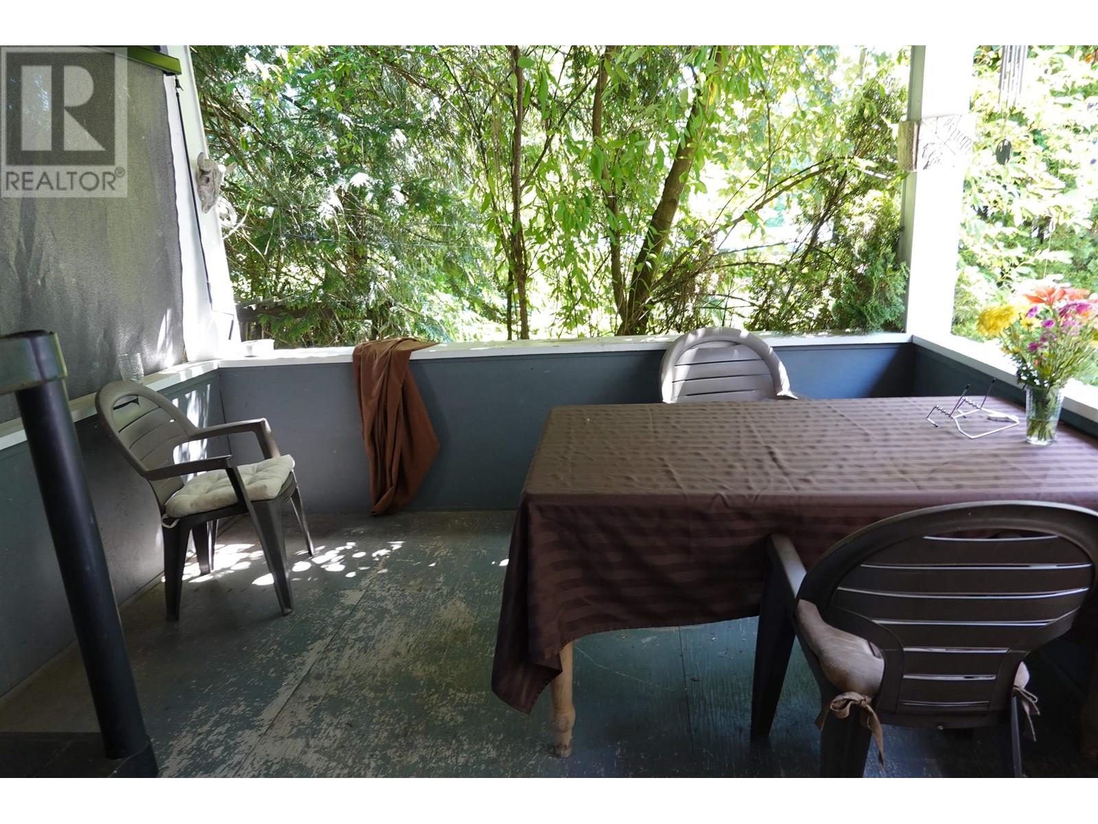 11052 240 Street, Maple Ridge, British Columbia  V2W 1H6 - Photo 19 - R3023893