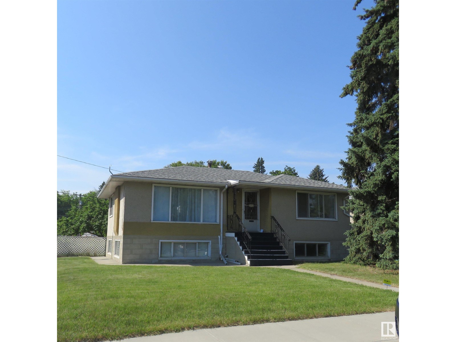 13719 118 Av Nw, Edmonton, Alberta  T5L 2M1 - Photo 1 - E4446394