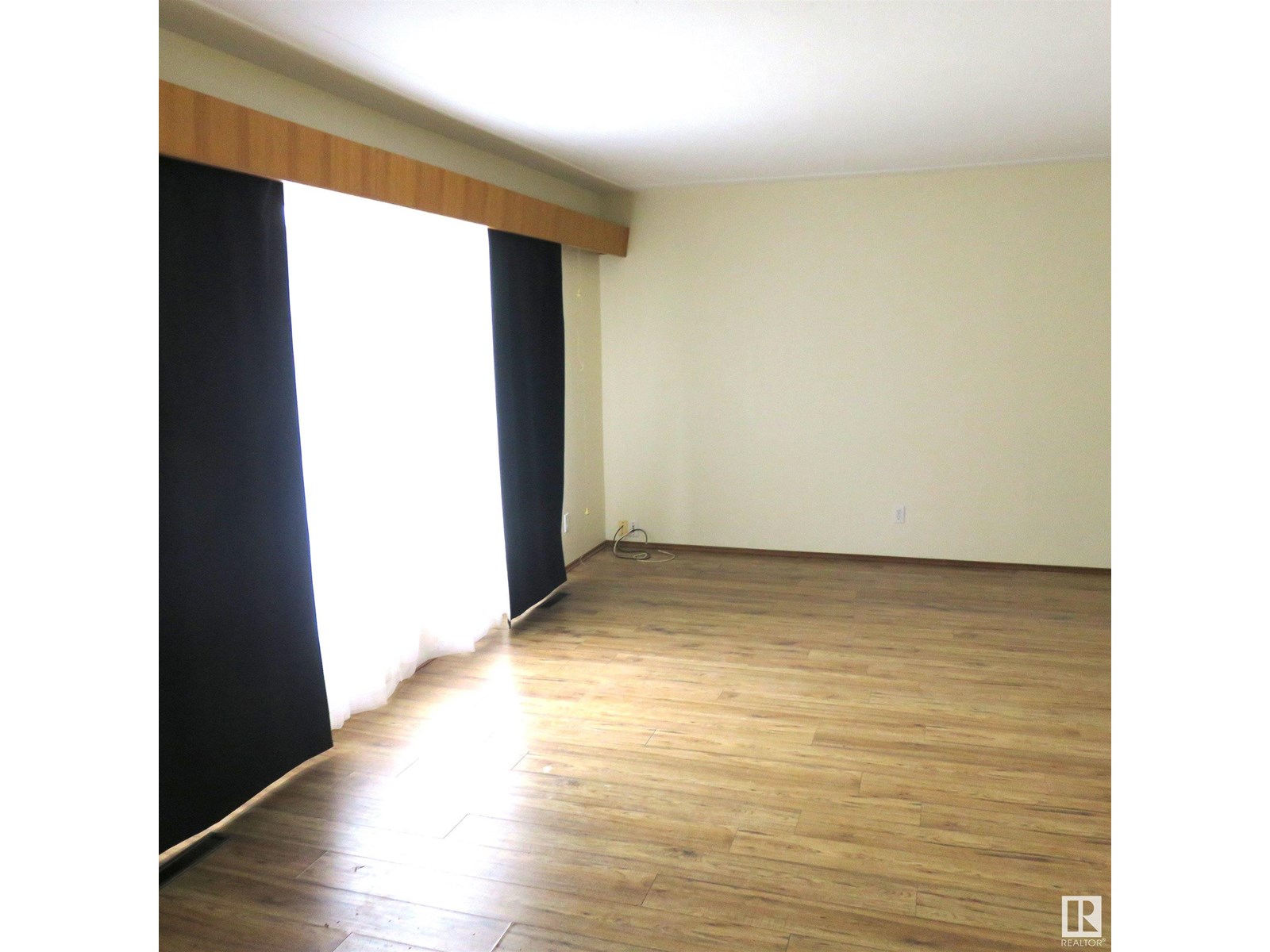 13719 118 Av Nw, Edmonton, Alberta  T5L 2M1 - Photo 3 - E4446394