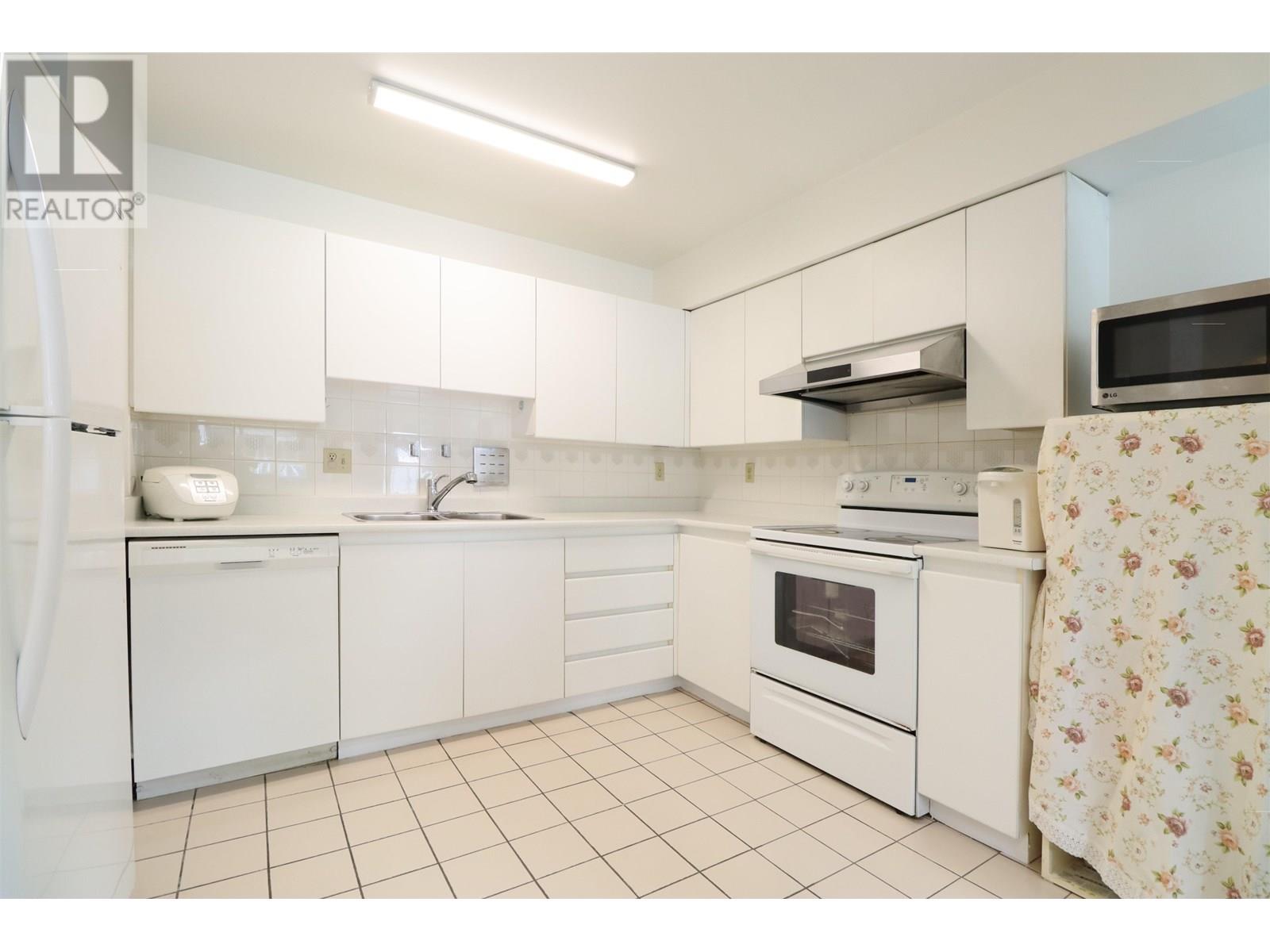 40 7345 Sandborne Avenue, Burnaby, British Columbia  V3N 4W6 - Photo 13 - R3024128