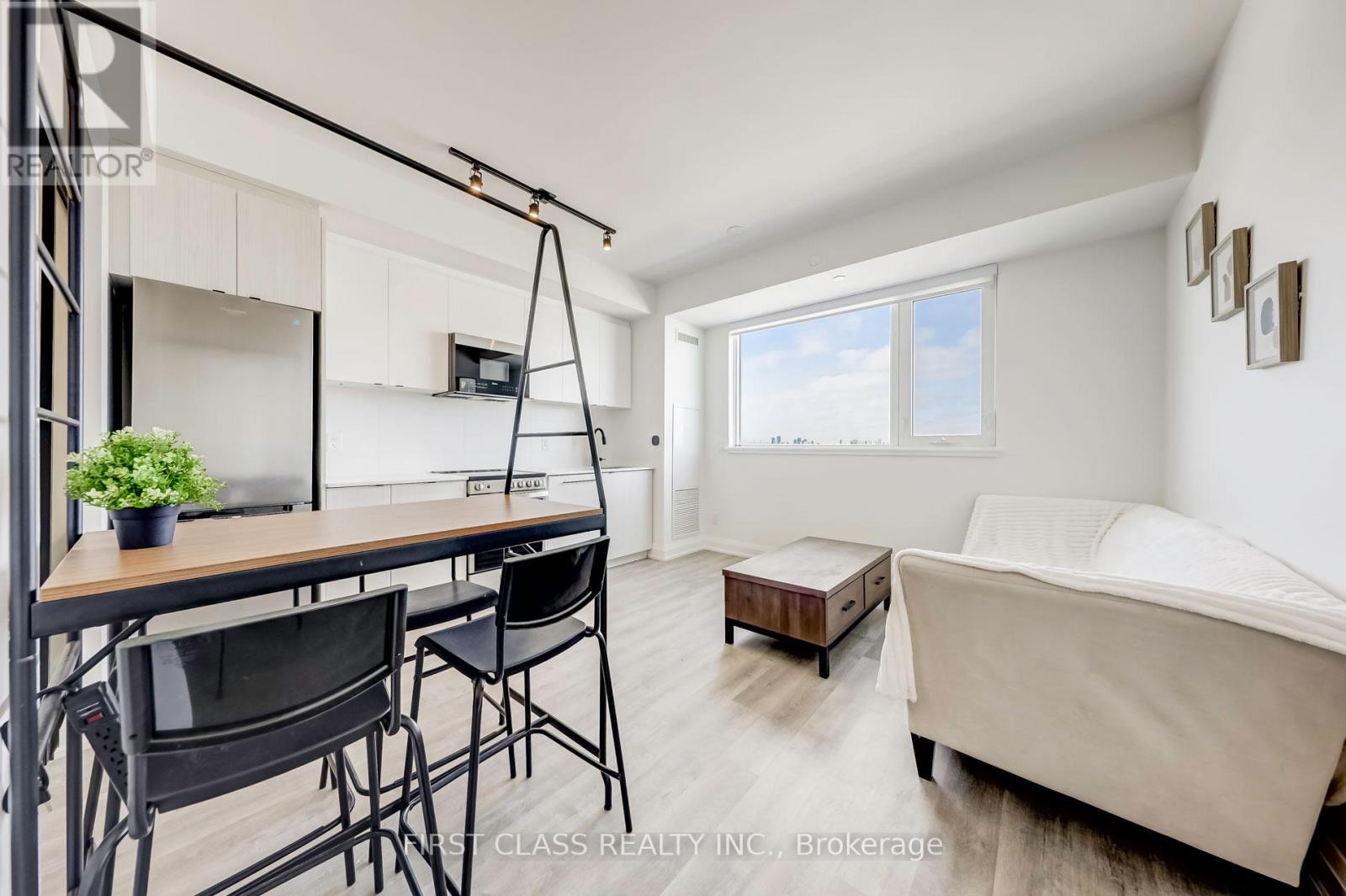 904 - 2369 Danforth Avenue, Toronto, Ontario  M4C 1K7 - Photo 13 - E12269206