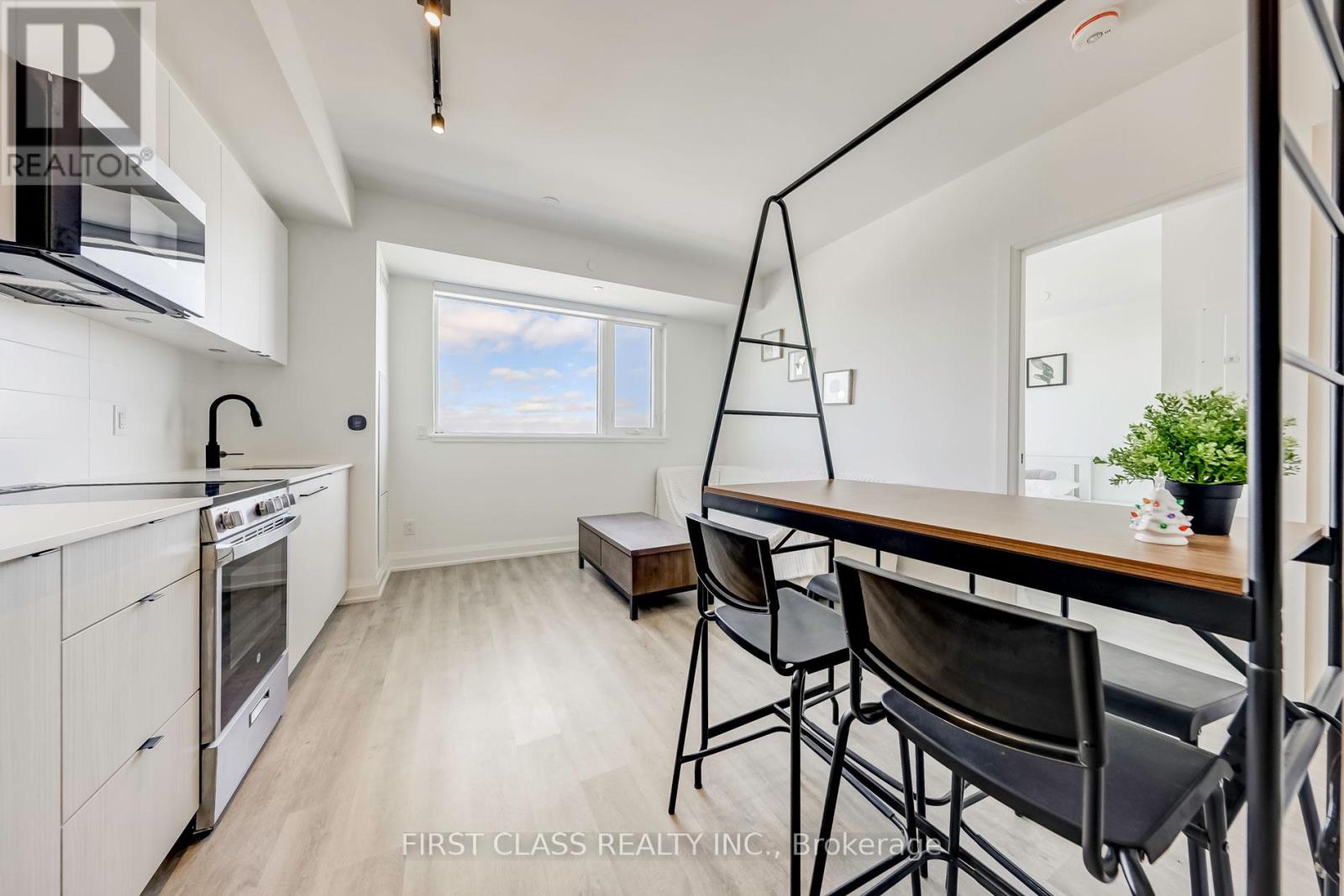 904 - 2369 Danforth Avenue, Toronto, Ontario  M4C 1K7 - Photo 16 - E12269206