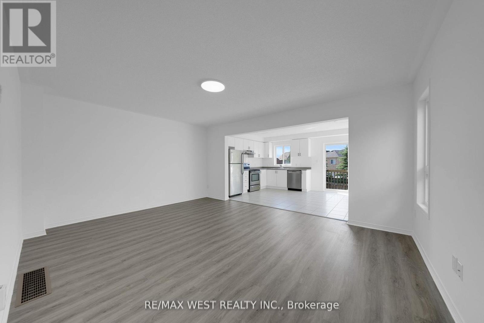 Property at 230 ORR DRIVE image 3