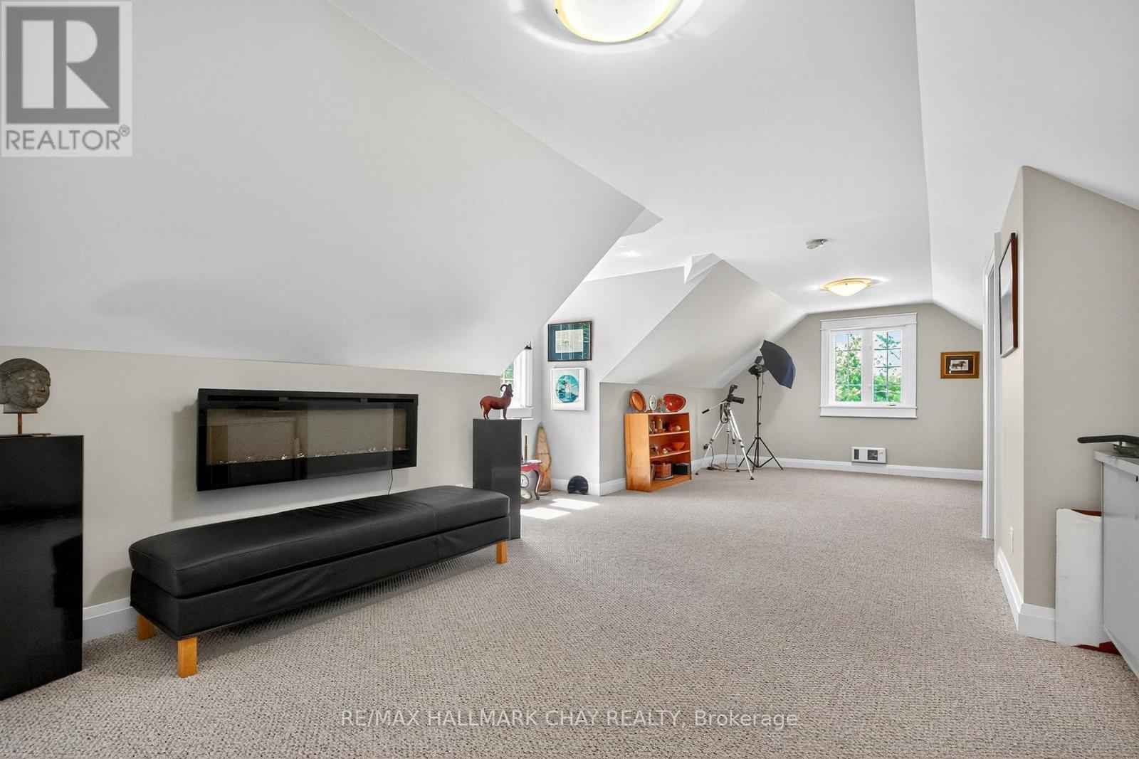 403 Moonstone Road E, Oro-Medonte, Ontario  L0K 1N0 - Photo 22 - S12268920