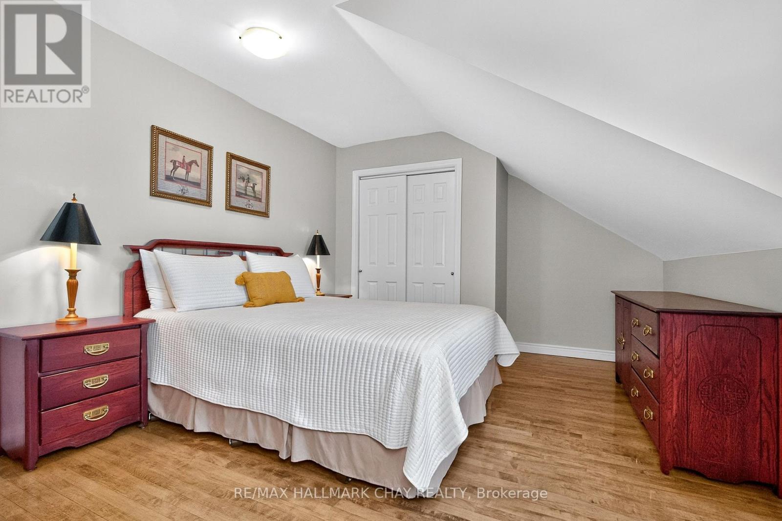 403 Moonstone Road E, Oro-Medonte, Ontario  L0K 1N0 - Photo 16 - S12268920