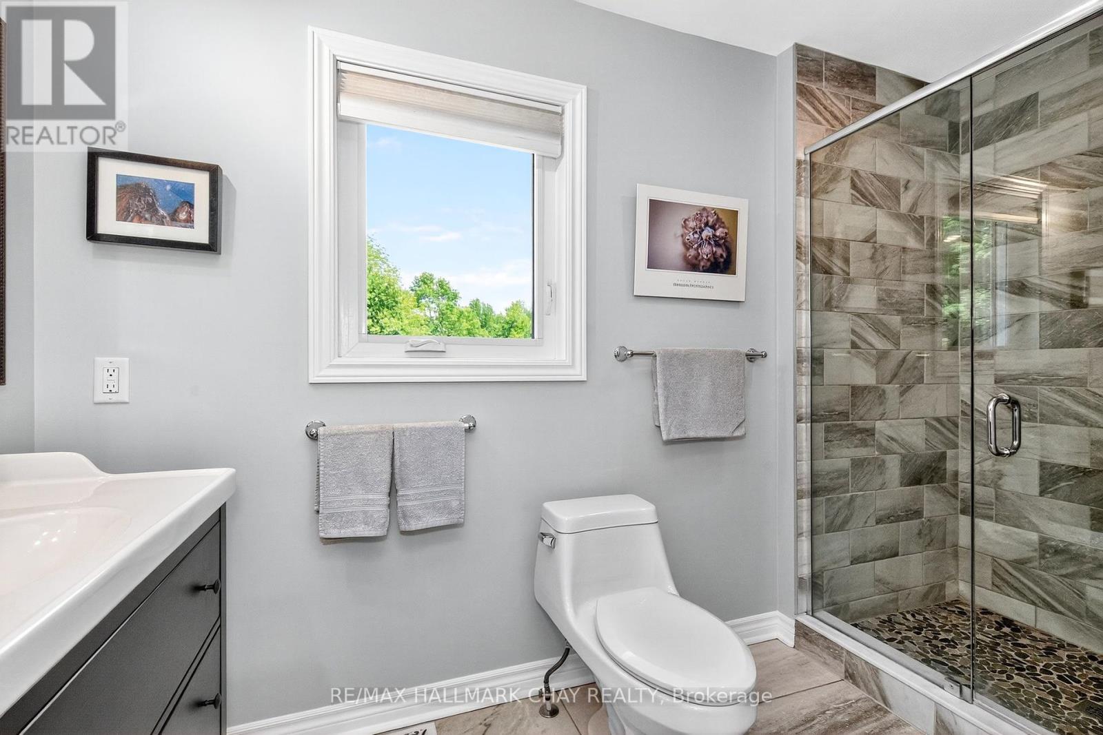 403 Moonstone Road E, Oro-Medonte, Ontario  L0K 1N0 - Photo 15 - S12268920