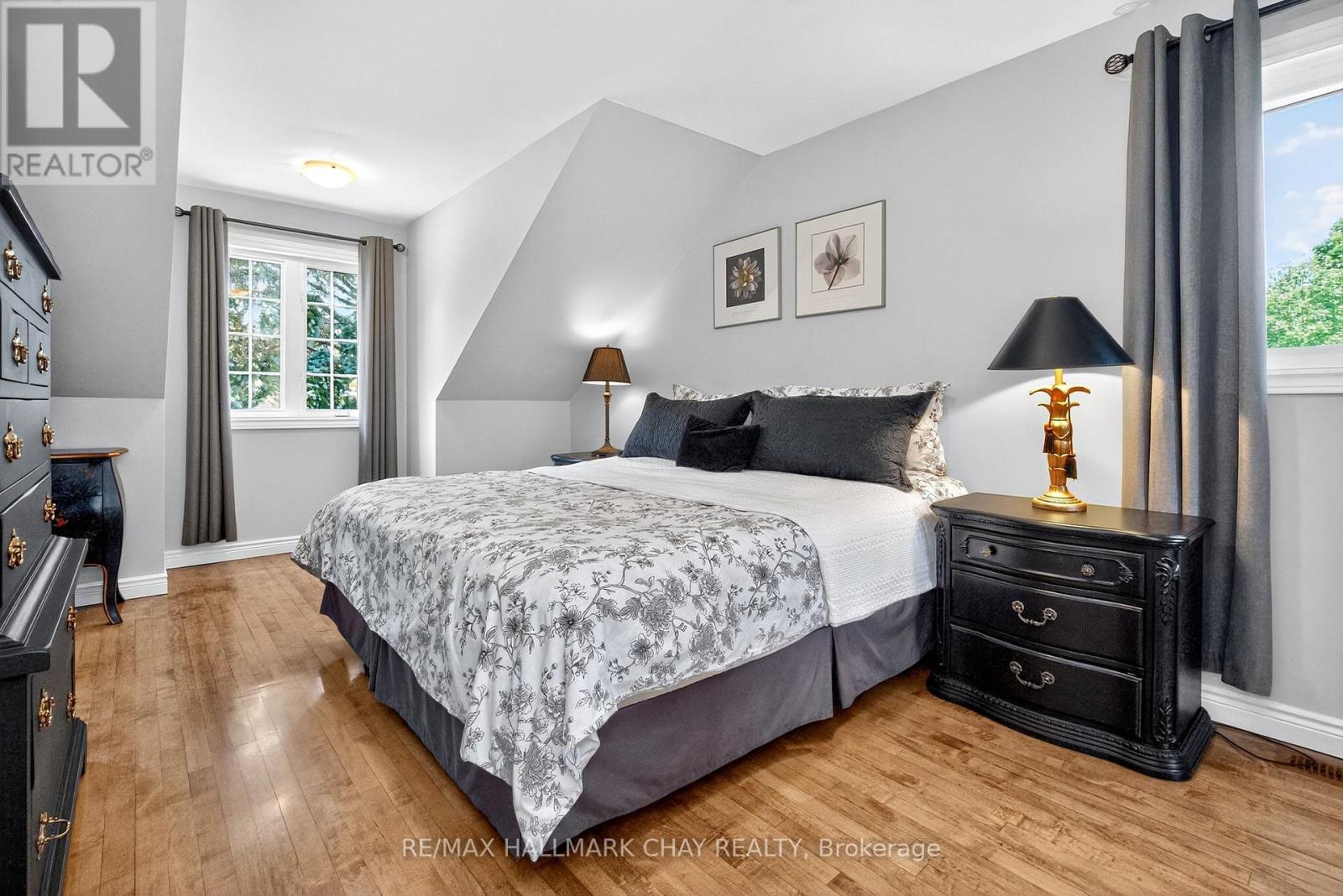 403 Moonstone Road E, Oro-Medonte, Ontario  L0K 1N0 - Photo 13 - S12268920