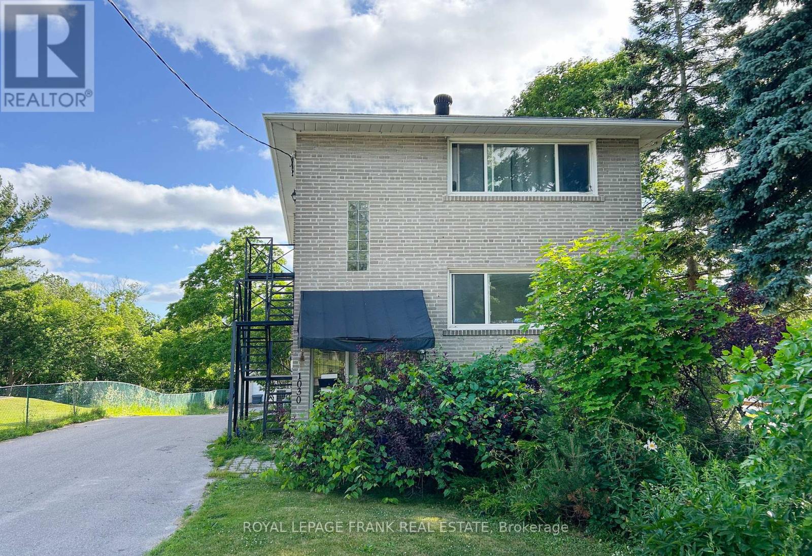 Property at 1030 RAVINE ROAD image 1