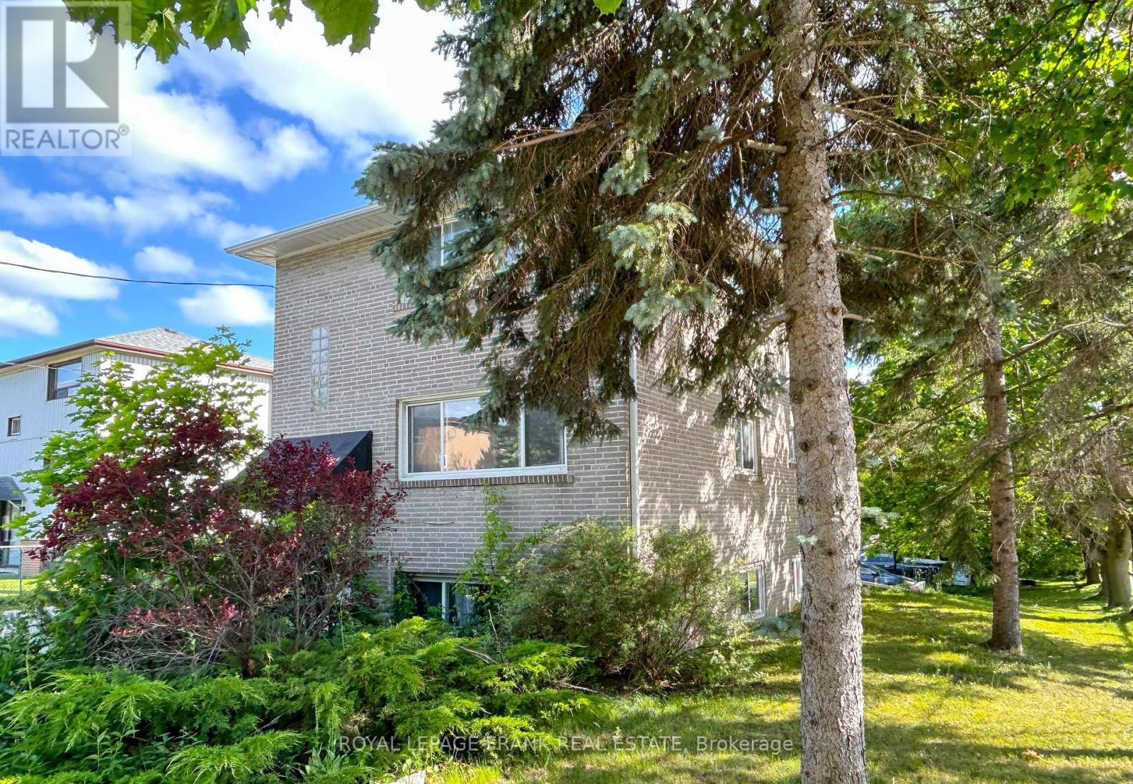 Property at 1030 RAVINE ROAD image 2