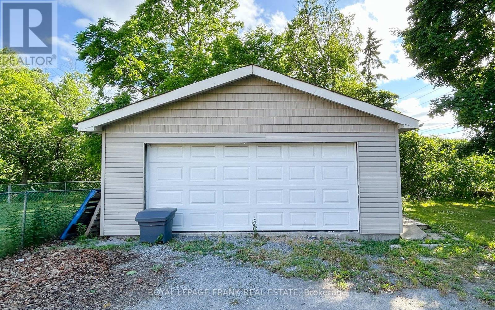 1030 Ravine Road, Oshawa, Ontario  L1H 4C8 - Photo 37 - E12269251
