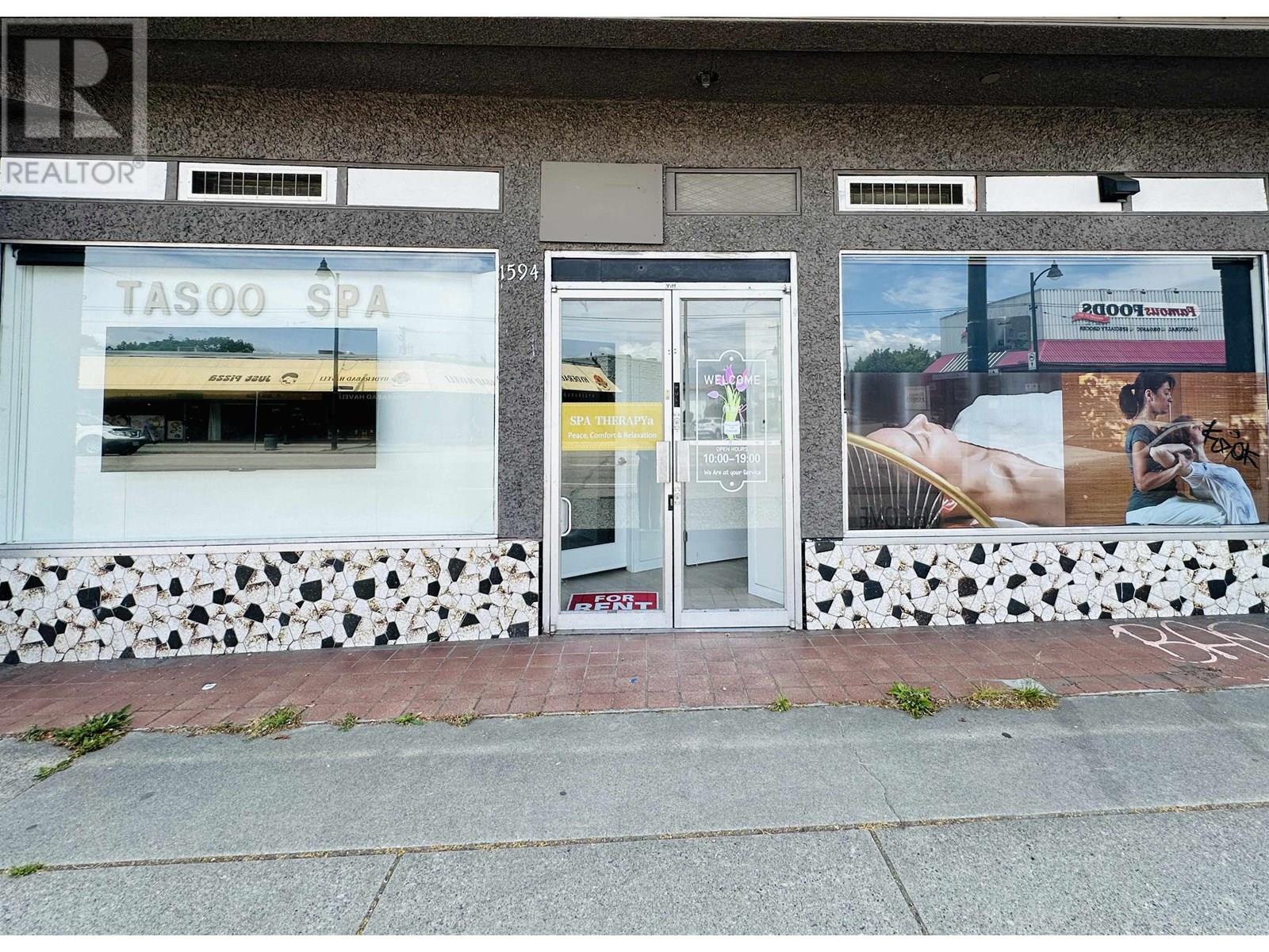 1594 KINGSWAY STREET, Vancouver, British Columbia