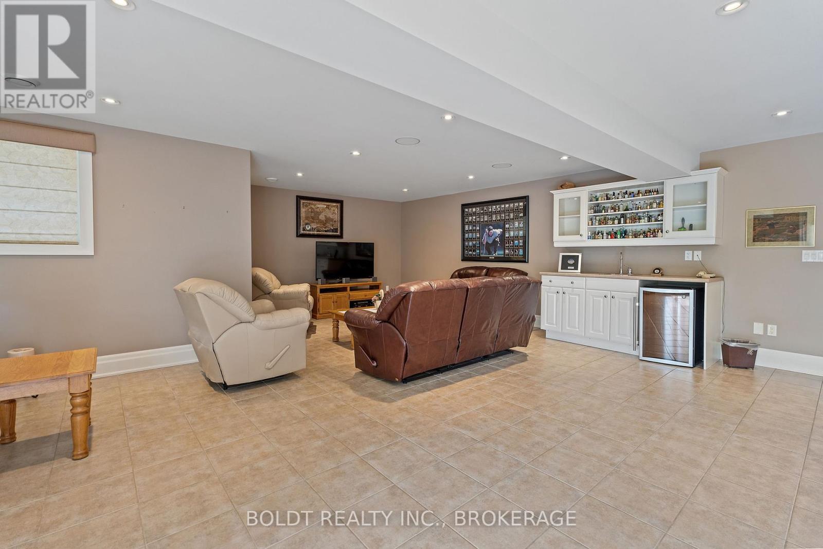 19 Red Haven Drive, Niagara-On-The-Lake, Ontario  L0S 1J0 - Photo 30 - X12241016
