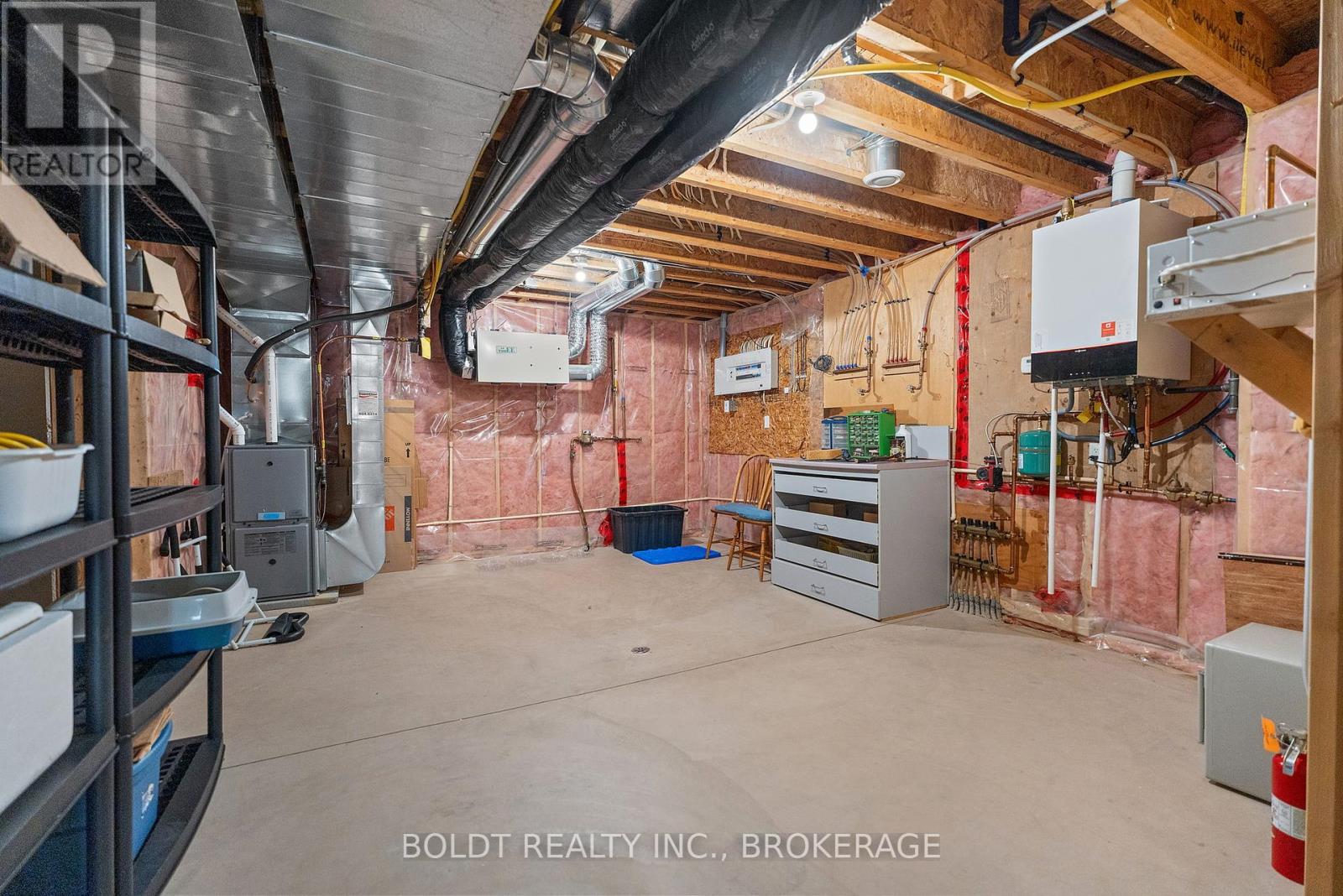 19 Red Haven Drive, Niagara-On-The-Lake, Ontario  L0S 1J0 - Photo 31 - X12241016