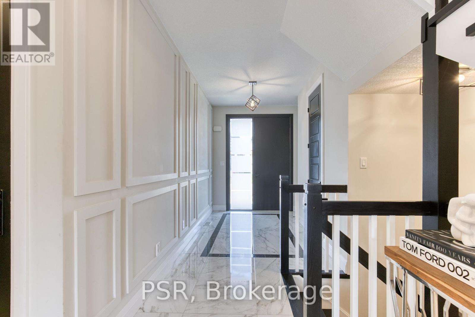 Property at 545 DOONWOODS CRESCENT image 2