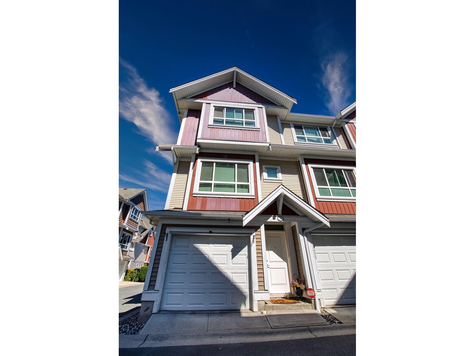 Property at 21 7298 199A STREET image 2
