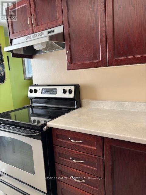 602 - 21 Markbrook Lane, Toronto, Ontario  M9V 5E4 - Photo 6 - W12269275