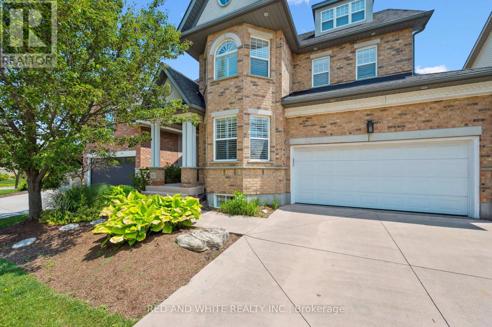 Property at 135 HAWKSWOOD DRIVE image 1