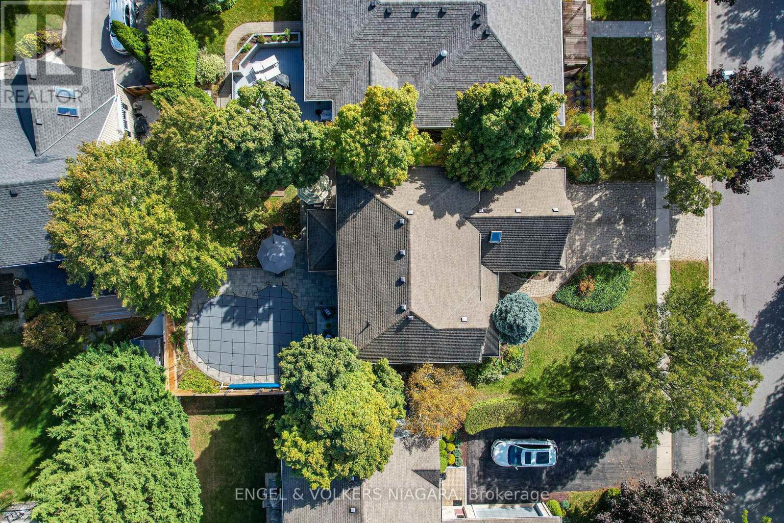 624 Simcoe Street, Niagara-On-The-Lake, Ontario  L0S 1J0 - Photo 47 - X12268366