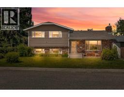 3411 51a Avenue Southwest Innisfail, Innisfail, Ca