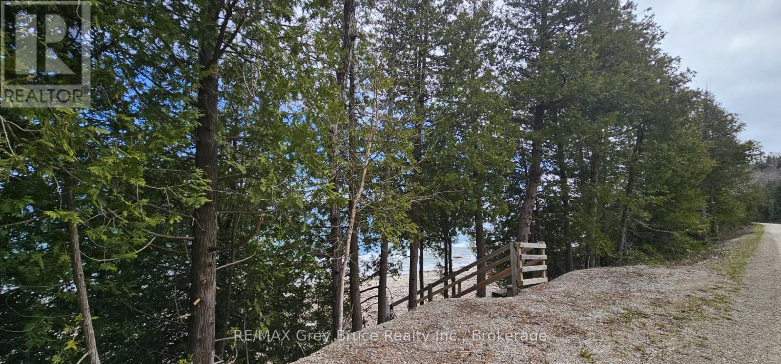 Pt Lt 21 Cape Chin N Shore Road, Northern Bruce Peninsula, Ontario  N0H 1W0 - Photo 2 - X12269287