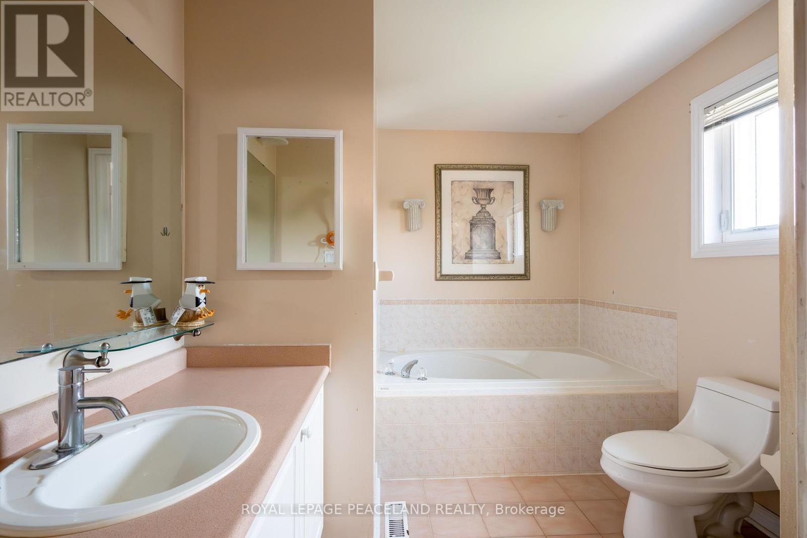 107 Quince Crescent, Markham, Ontario  L3S 3T7 - Photo 38 - N12269300