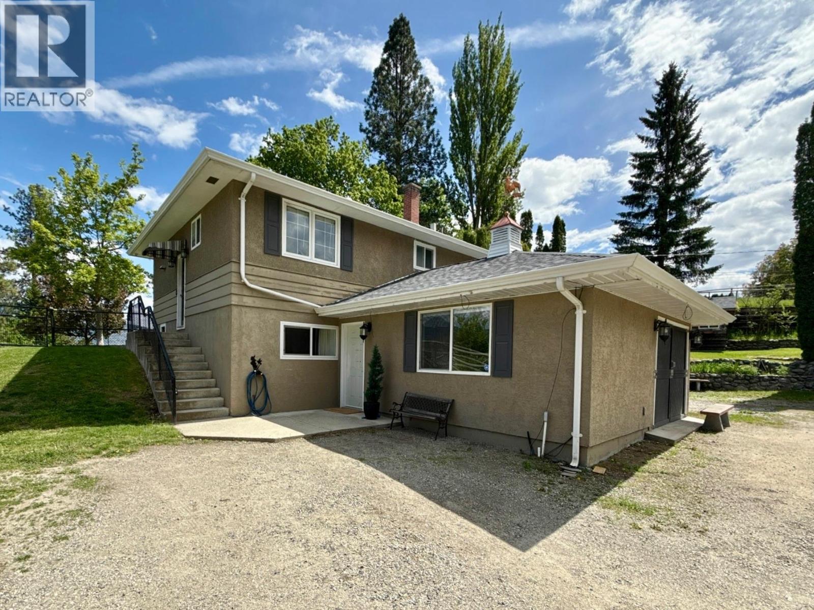2211 WEST BENCH Drive, penticton, British Columbia V2A8Z8