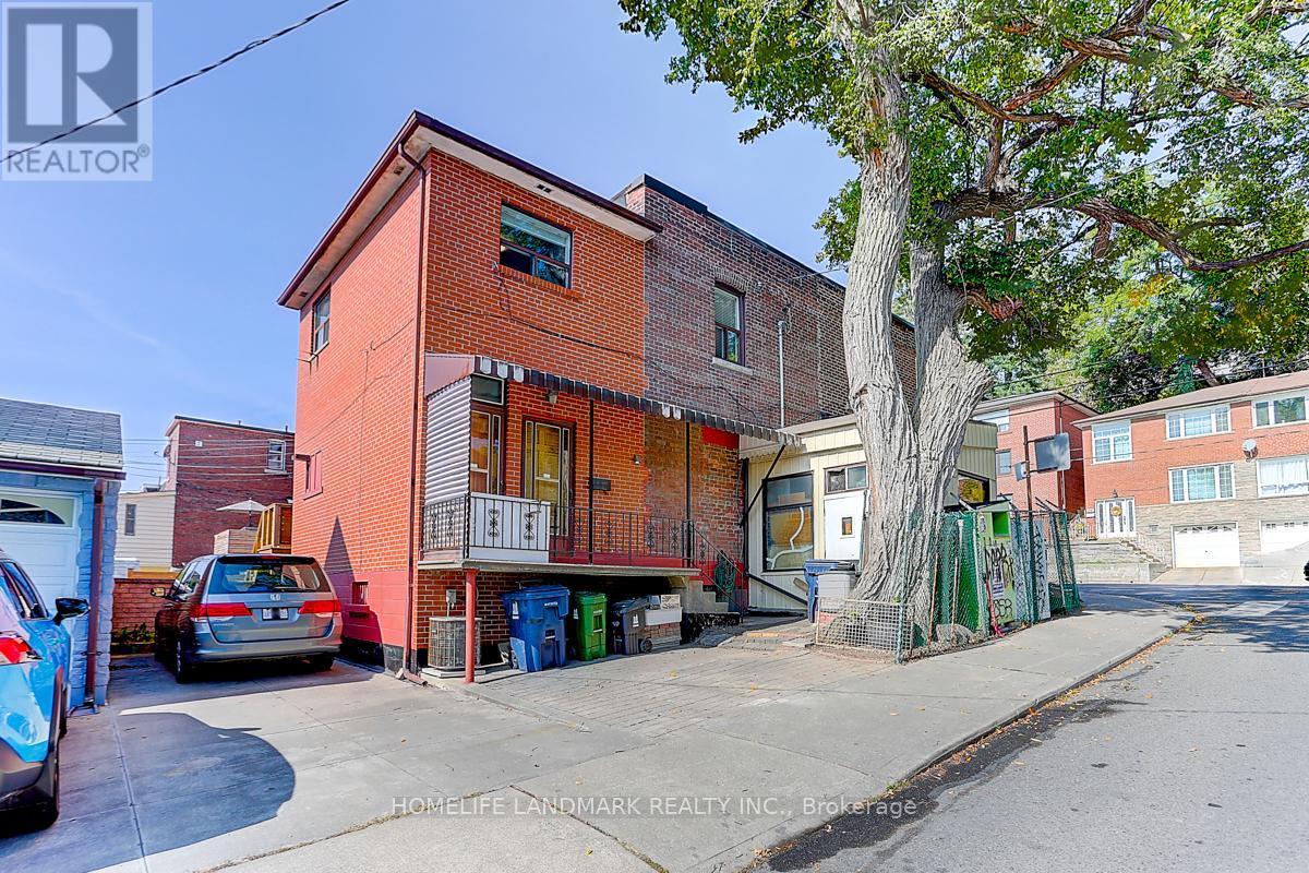 1281 Davenport Road, Toronto, Ontario  M6H 2H3 - Photo 17 - W12269285