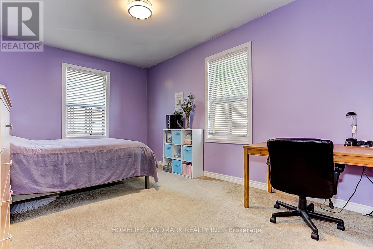 1281 Davenport Road, Toronto, Ontario  M6H 2H3 - Photo 12 - W12269294