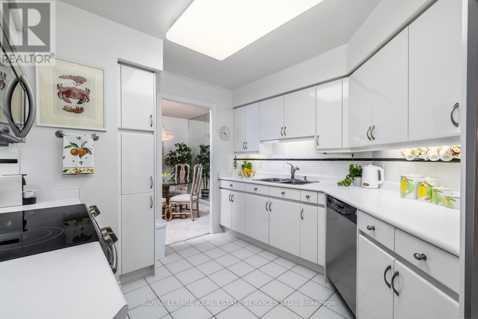 4302 - 1 Palace Pier Court, Toronto (Mimico), Ontario  M8V 3W9 - Photo 5 - W12269305