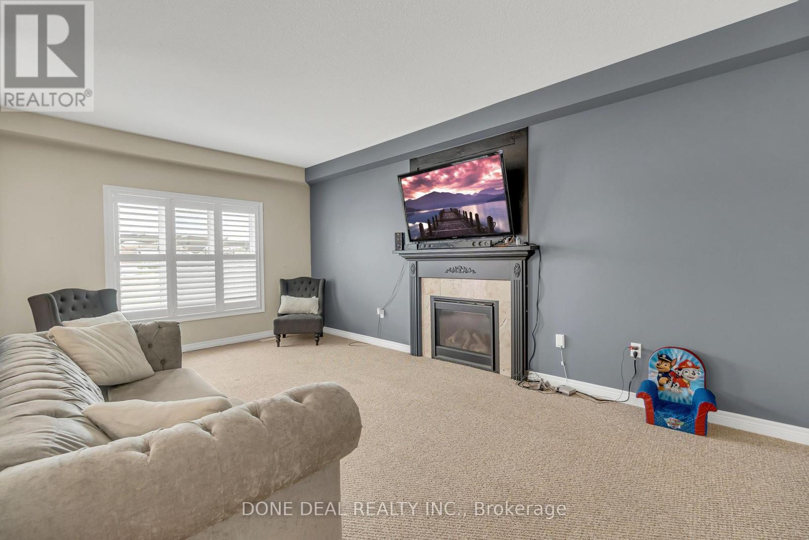 Property at 109 SHOWCASE DRIVE image 5