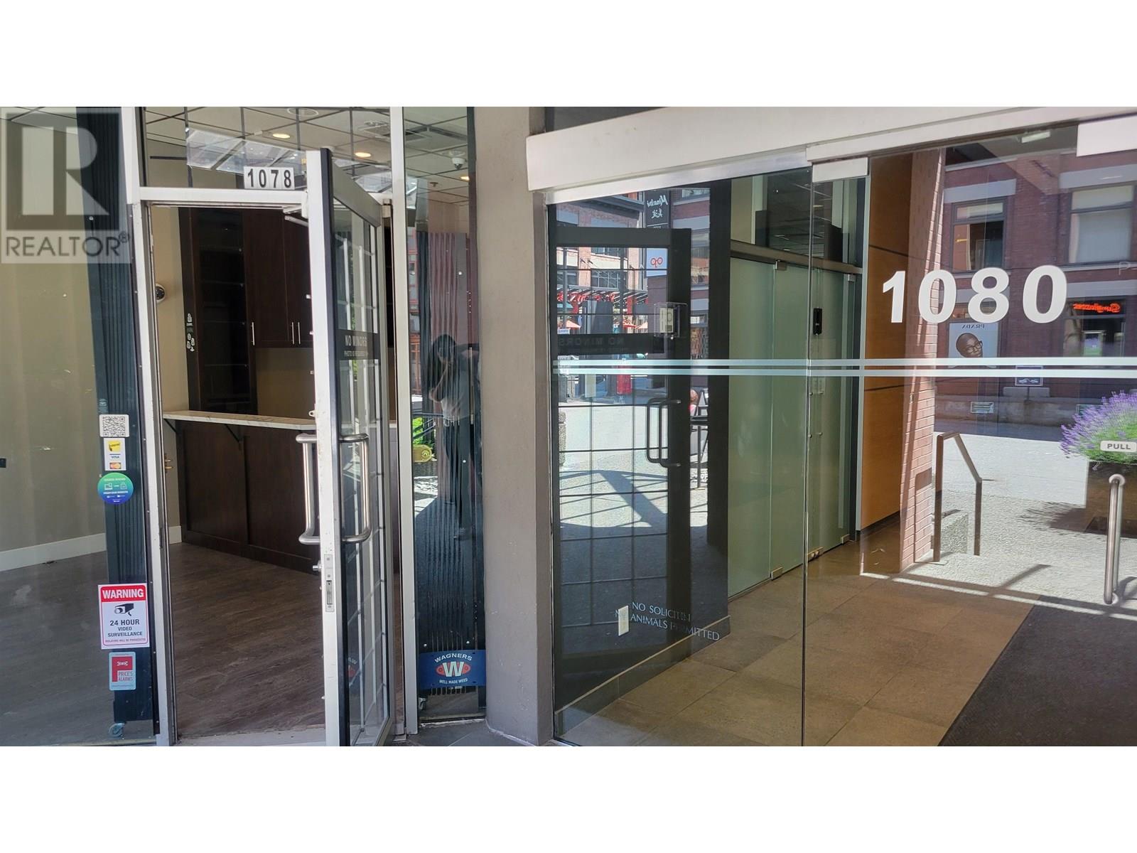1078 MAINLAND STREET, Vancouver, British Columbia