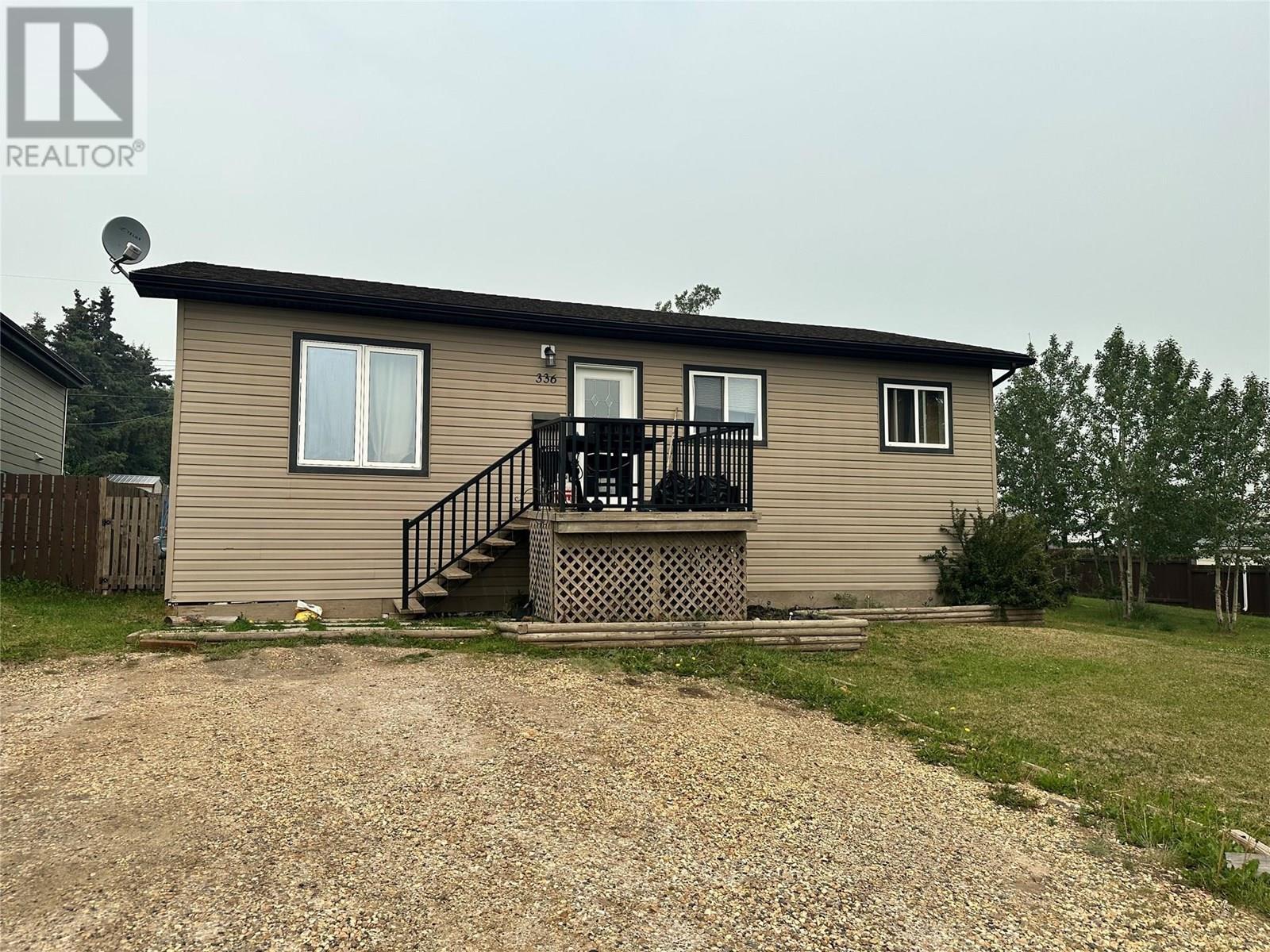 336 98 Avenue, Dawson Creek, British Columbia