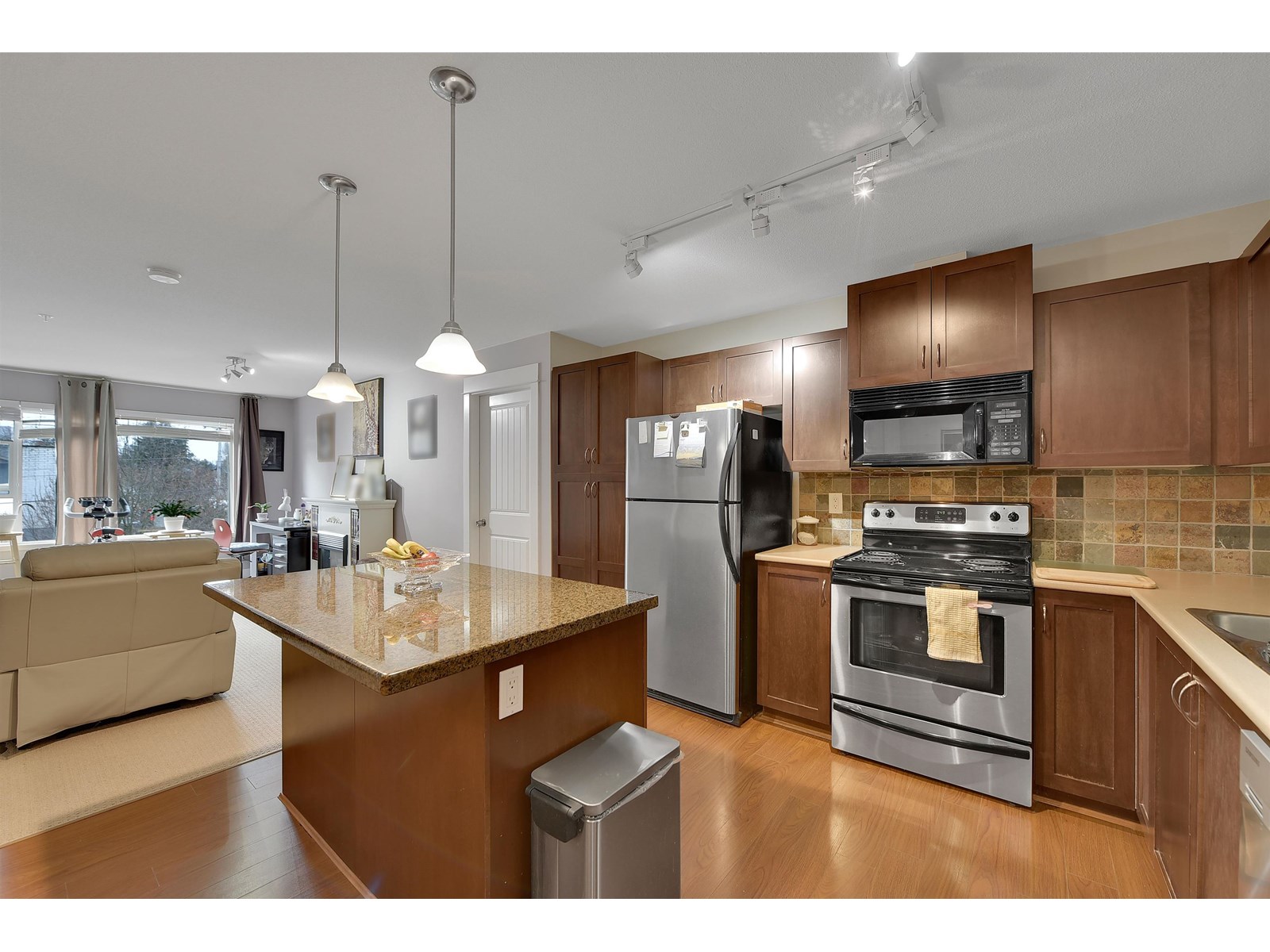 310 2955 Diamond Crescent, Abbotsford, British Columbia V2T 2L5 - Photo 1 - R3023702