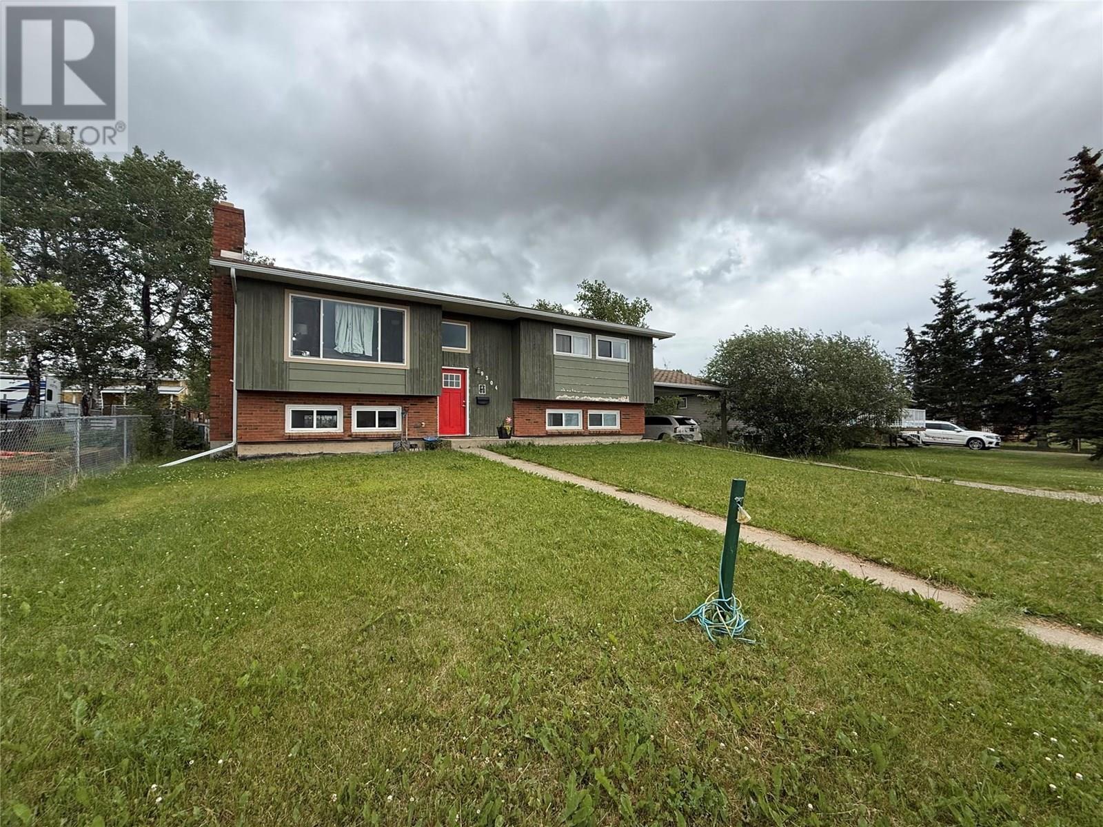 9304 9 Street, dawson creek, British Columbia