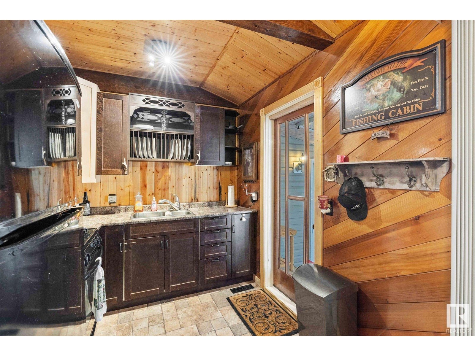 1028-1029 10 St, Rural Lac Ste. Anne County, Alberta  T0E 0A2 - Photo 20 - E4436991