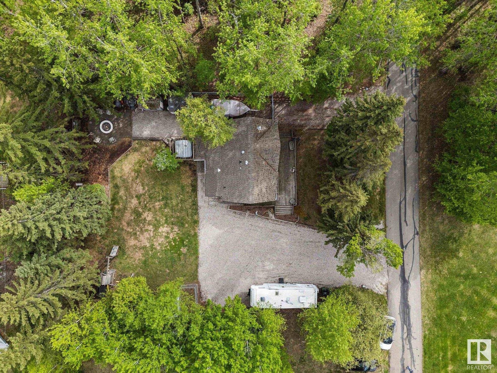 1028-1029 10 St, Rural Lac Ste. Anne County, Alberta  T0E 0A2 - Photo 2 - E4436991