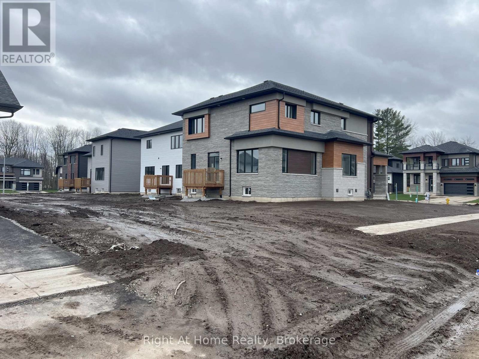 3188 Searidge Street, Severn, Ontario  L3V 8R1 - Photo 8 - S12024267