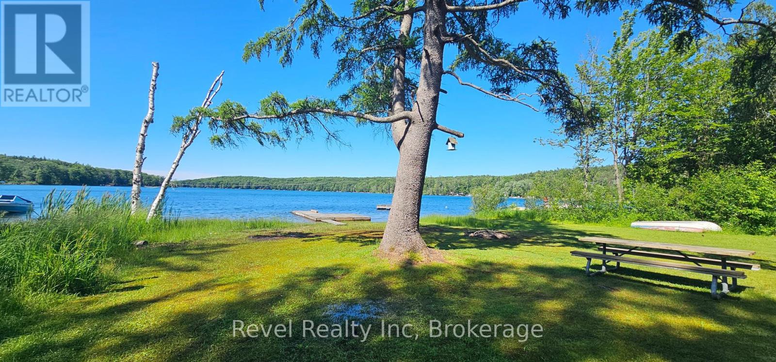 120 Andrew Drive, Tiny, Ontario  L9M 0B4 - Photo 2 - S12254697