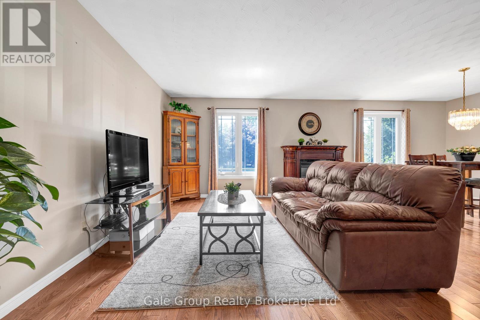 167 Clarence Avenue, Ingersoll, Ontario  N5C 3X9 - Photo 13 - X12269429