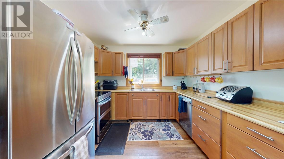 129 Maple, Kagawong, Ontario  P0P 1J0 - Photo 26 - 2123361