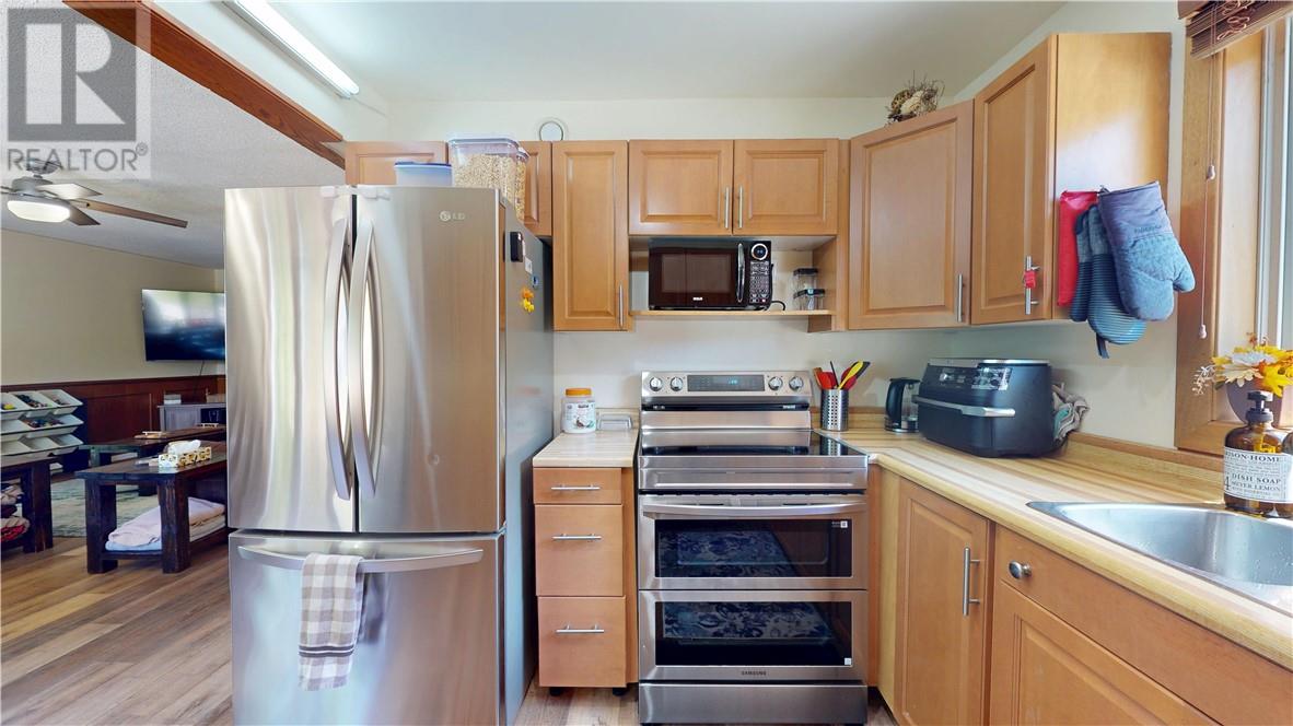 129 Maple, Kagawong, Ontario  P0P 1J0 - Photo 28 - 2123361