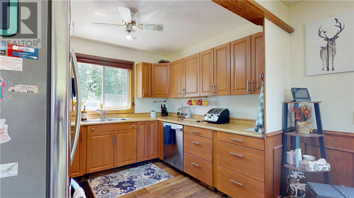 129 Maple, Kagawong, Ontario  P0P 1J0 - Photo 29 - 2123361
