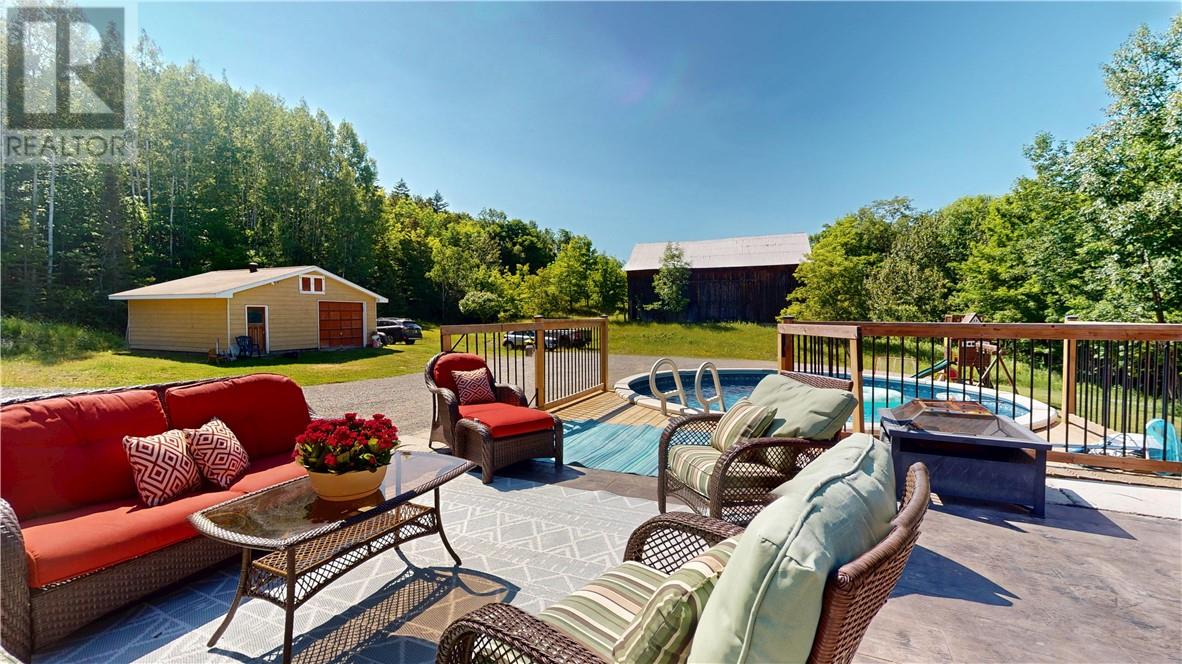 129 Maple, Kagawong, Ontario  P0P 1J0 - Photo 4 - 2123361