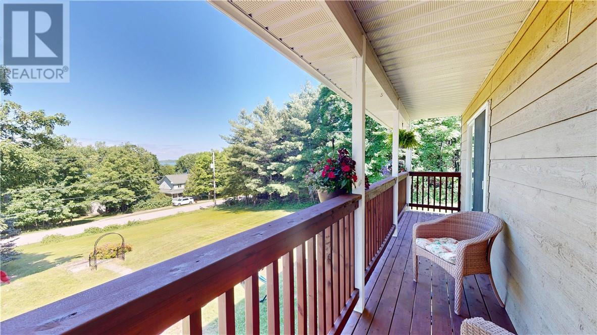 129 Maple, Kagawong, Ontario  P0P 1J0 - Photo 6 - 2123361