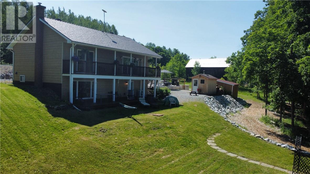 129 Maple, Kagawong, Ontario  P0P 1J0 - Photo 68 - 2123361