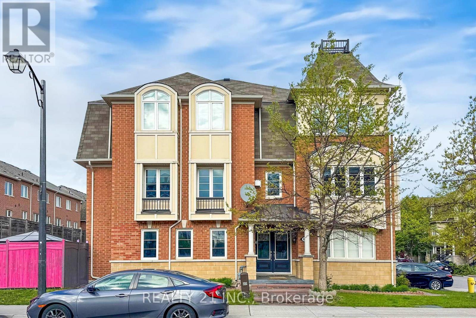 Property at 60 DEANS DRIVE E image 1