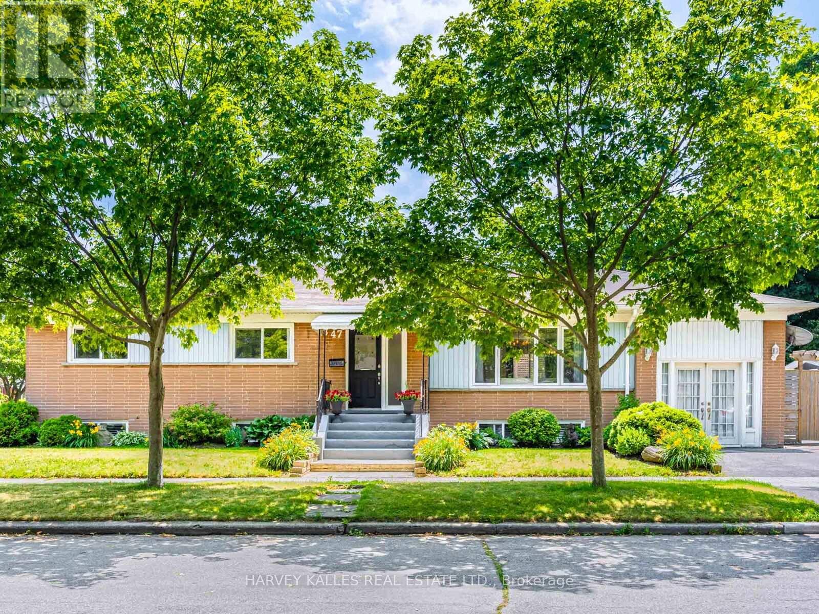 Property at 47 BASILDON CRESCENT image 2