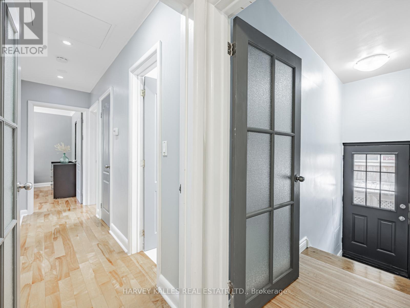 Property at 47 BASILDON CRESCENT image 5
