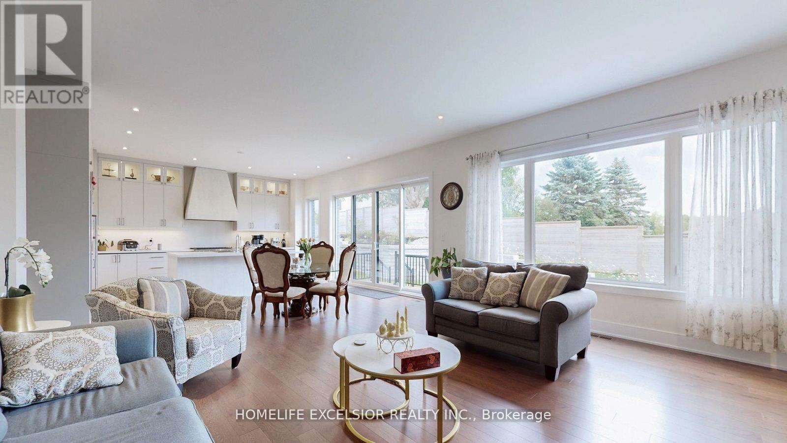 24 Limerick Street, Richmond Hill (Oak Ridges Lake Wilcox), Ontario  L4E 3W9 - Photo 14 - N12269380