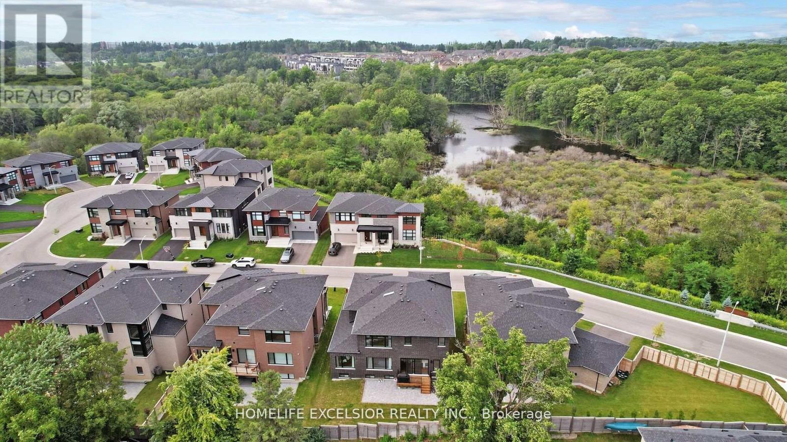 24 Limerick Street, Richmond Hill (Oak Ridges Lake Wilcox), Ontario  L4E 3W9 - Photo 44 - N12269380